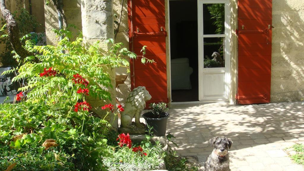 Bed and Breakfast Le Richelieu Uzès Exterior foto