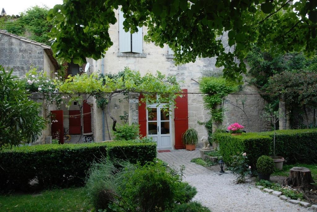 Bed and Breakfast Le Richelieu Uzès Exterior foto