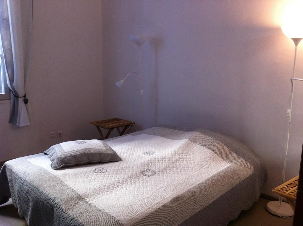 Bed and Breakfast Le Richelieu Uzès Exterior foto